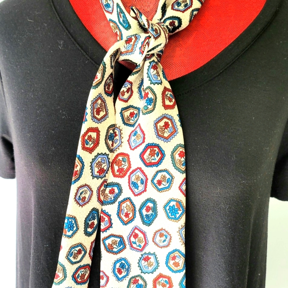 Valente Men's Tie - Picture 2 of 5